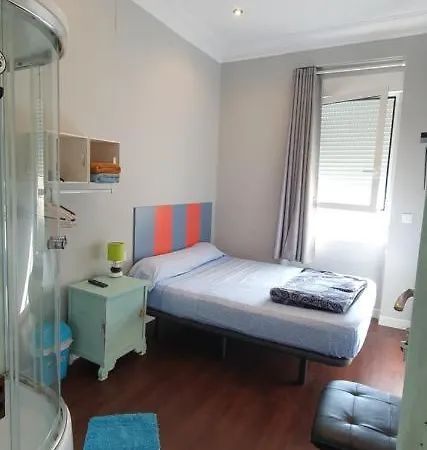 Habitacion Cerca Del Centro Valenza Esterno foto