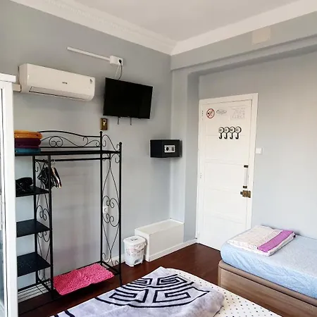 Habitacion Cerca Del Centro Valenza Esterno foto